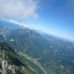 Flugwegposition um 09:09:14: Aufgenommen in der Nähe von Gemeinde Ebensee, 4802 Ebensee, Österreich in 2121 Meter